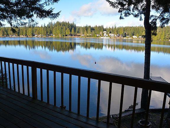 2nd image of 960 E Mason Lake Dr S