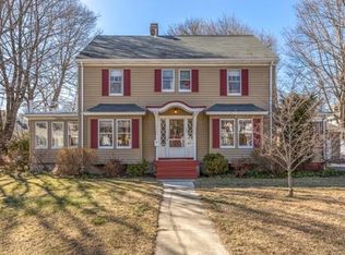 333 Nehoiden St, Needham, MA 02492