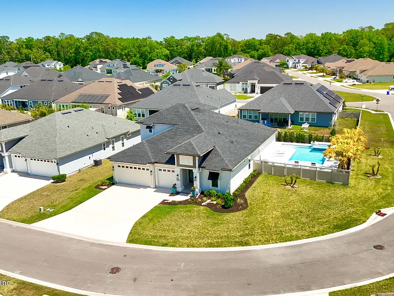 318 Windwalker Dr — Photo 5