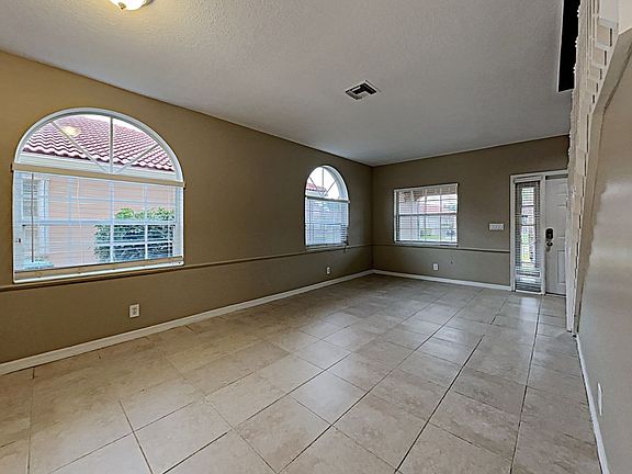 5th image of 3648 Miramontes Cir