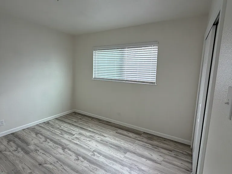37131 Spruce St #A — Photo 13