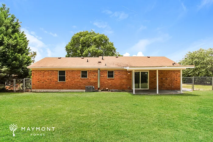 2515 Teakwood Dr — Photo 11