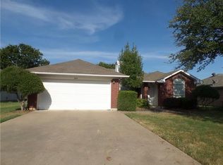 204 Willana Ct, Cleburne, TX 76033