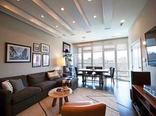 1722 W Belmont Ave APT 3, Chicago, IL 60657