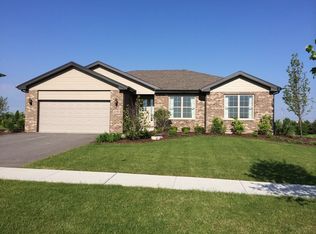 2207 Alta Vista Dr, New Lenox, IL 60451