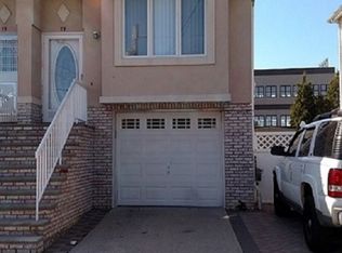 77 Boundary Ave, Staten Island, NY 10306