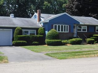 13 Earley Rd, Peabody, MA 01960