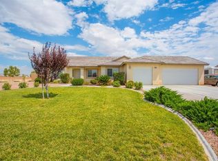 21226 Tannin Pl, Apple Valley, CA 92308