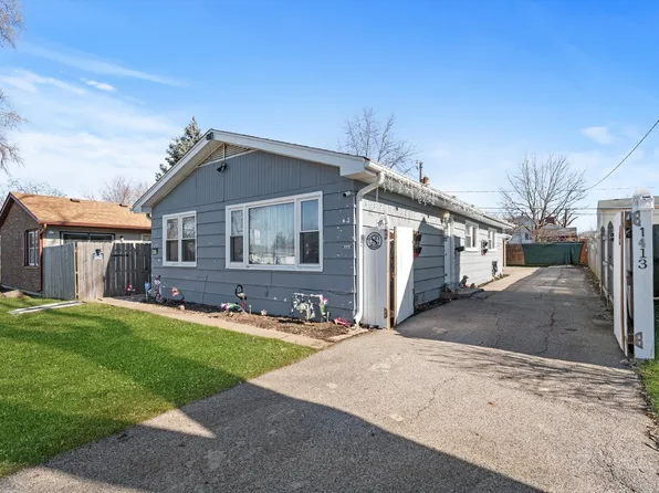 1413 Brentwood Dr, Round Lake Beach, IL 60073