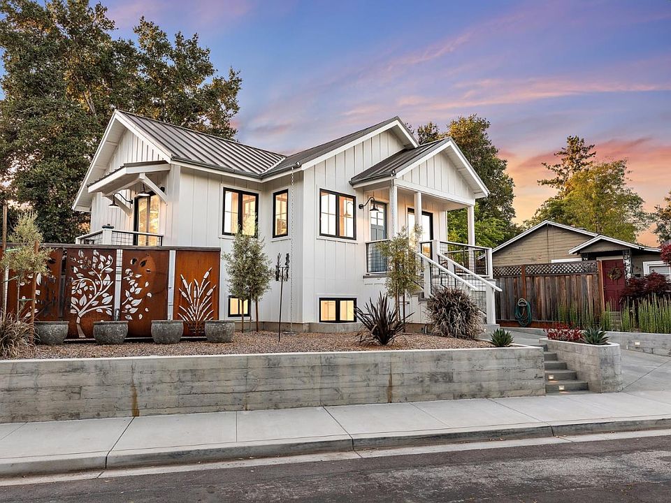 1st image of 481 Woodland Ave