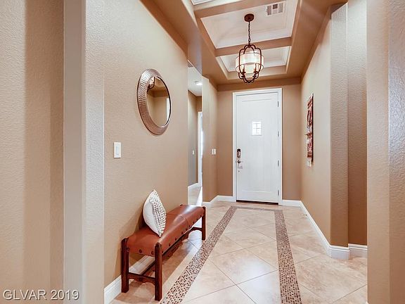 4th image of 10299 Lyndhurst St