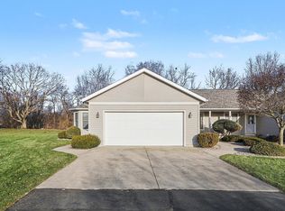 95 Oakwood Dr, Coldwater, MI