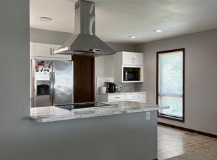 2103 Expressview Dr UNIT B, Jefferson City, MO 65101