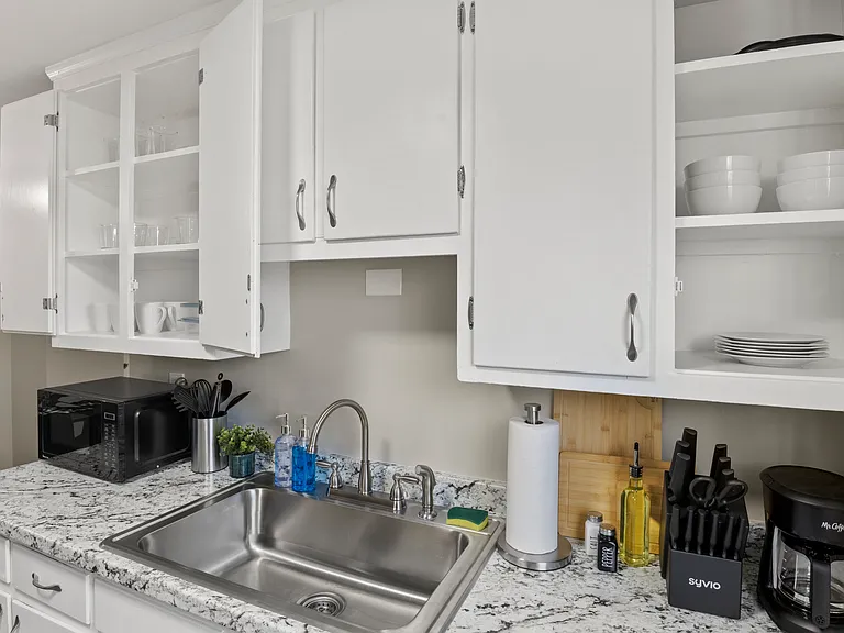 1540 Abbott Rd #3 — Photo 11
