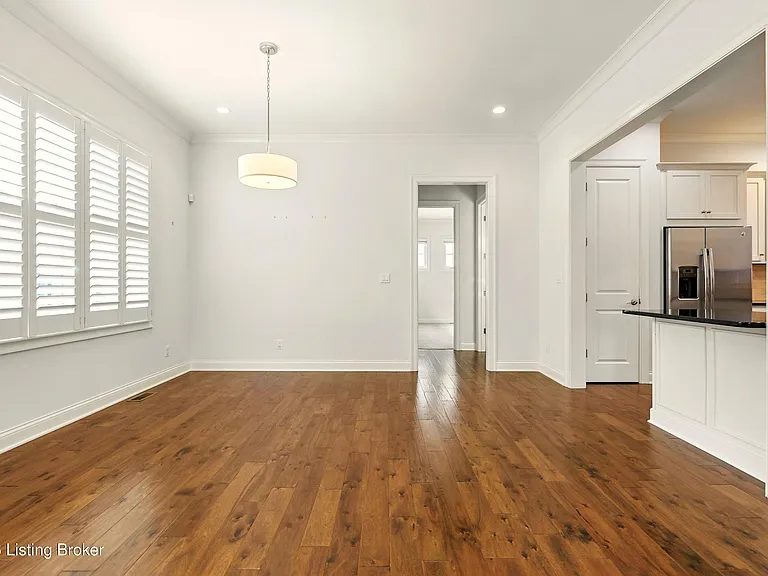 8707 Featherbell Blvd — Photo 12