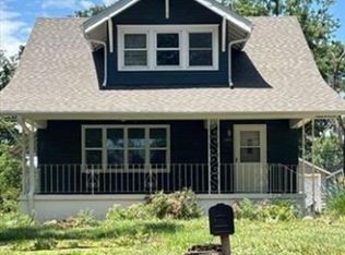 1323 H St, Fairbury, NE 68352