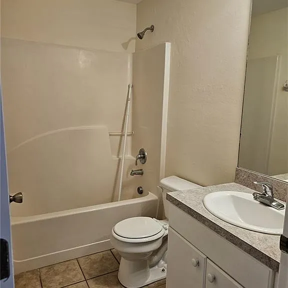 713 Jenna Ave S — Photo 7