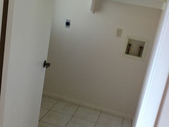 5th image of 21205 Burkhart Dr