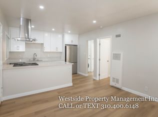 3028 Colorado Ave #B, Santa Monica, CA 90404