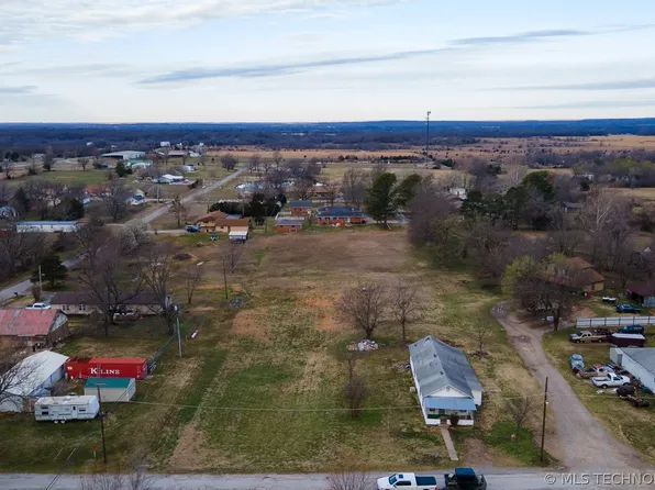 311 N Reading, Beggs, OK 74421