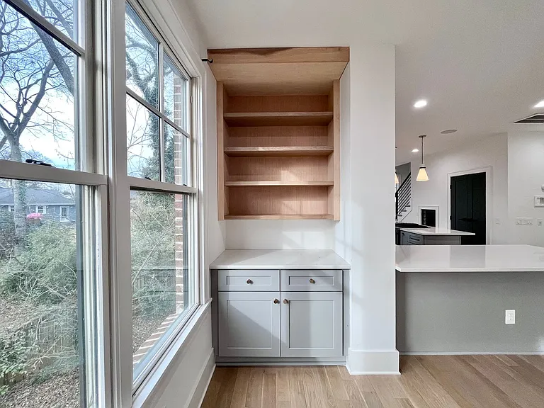 614 West Blvd — Photo 6