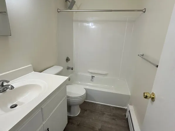 Gorham 7, 7 Gorham Ave APT 18, Clinton, MA 01510