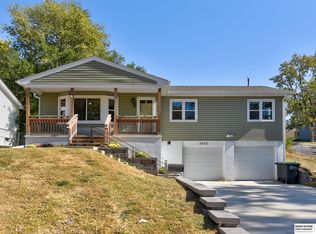 5507 N 63rd St, Omaha, NE 68104