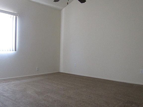 3rd image of 800 E Route 66 APT 20