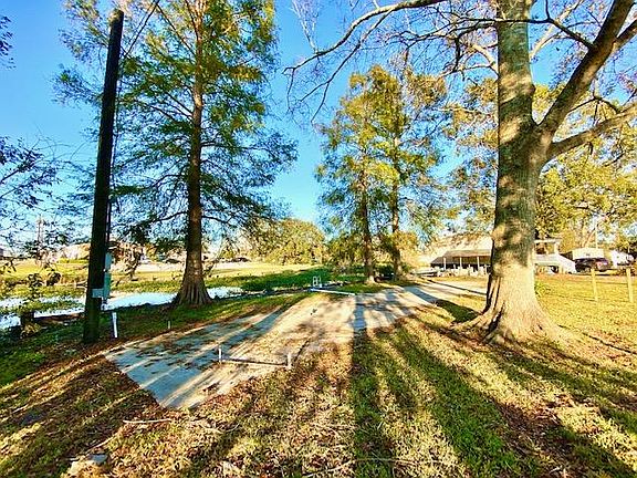 2nd image of 4373 Country Dr