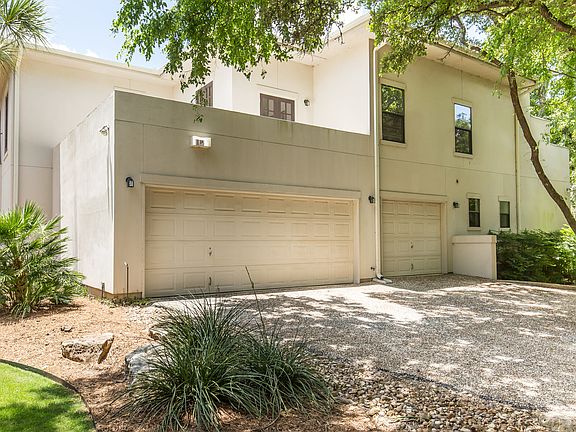 2nd image of 8715 Fox Briar Ln