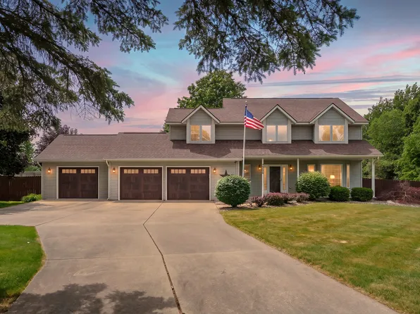7704 S 10th St, Kalamazoo, MI 49009