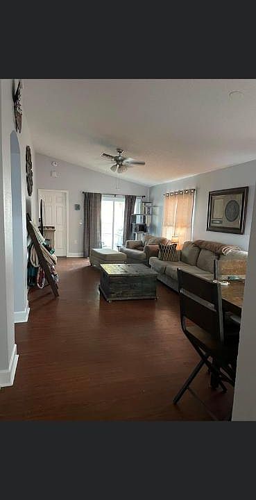 1st image of 518 Scarlet Maple Ct