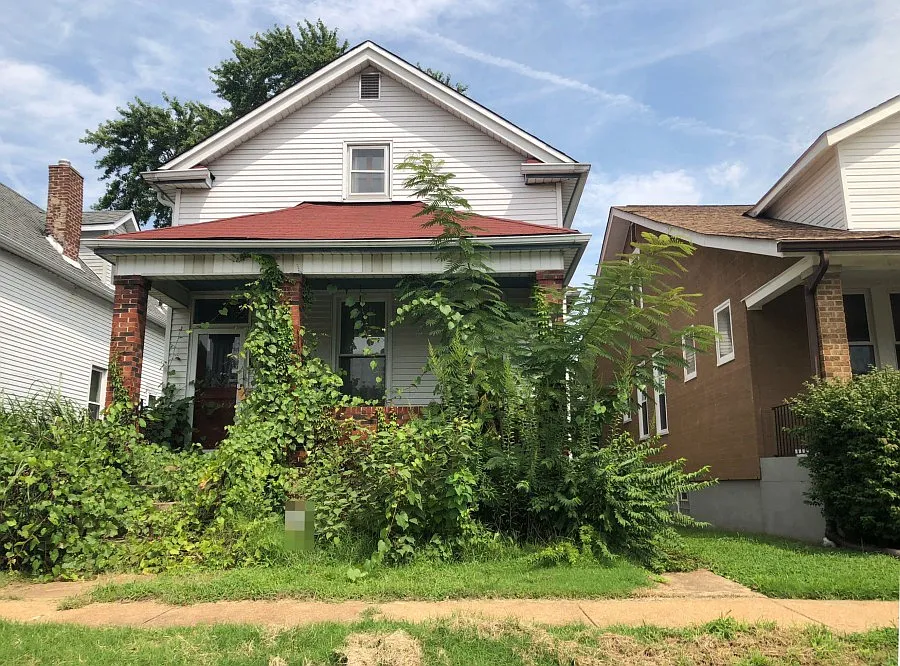 4747 Goethe Ave photo 1