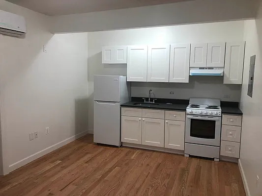 Rented by NY Space Finders Inc. | media 12