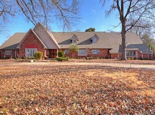 6725 S Atlanta Pl, Tulsa, OK 74136
