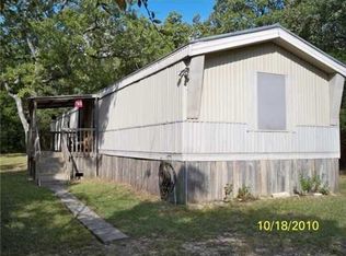 342 Greenleaf Ln, Bryan, TX 77808