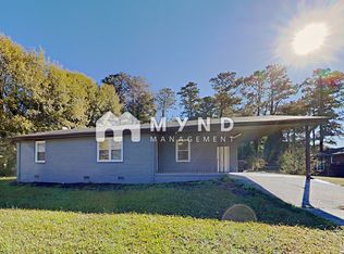 3608 Lakeshore Dr SW, Smyrna, GA 30082