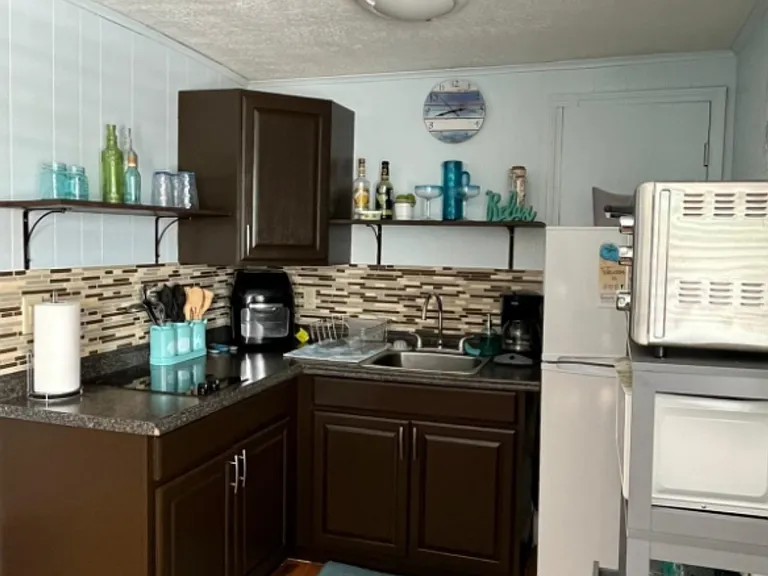 70 E Grand Ave #104 — Photo 3