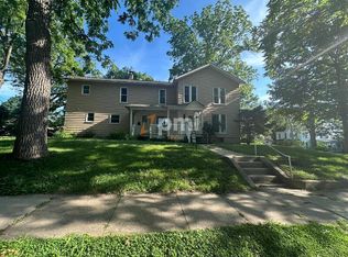 602 Indiana Ave APT 2W, Valparaiso, IN 46383