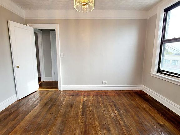 5th image of 1101 E 222nd St #3A