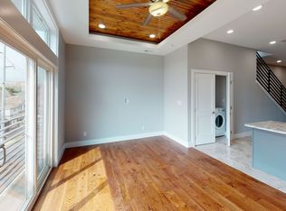1117 Laurel Ave #302, Knoxville, TN 37916
