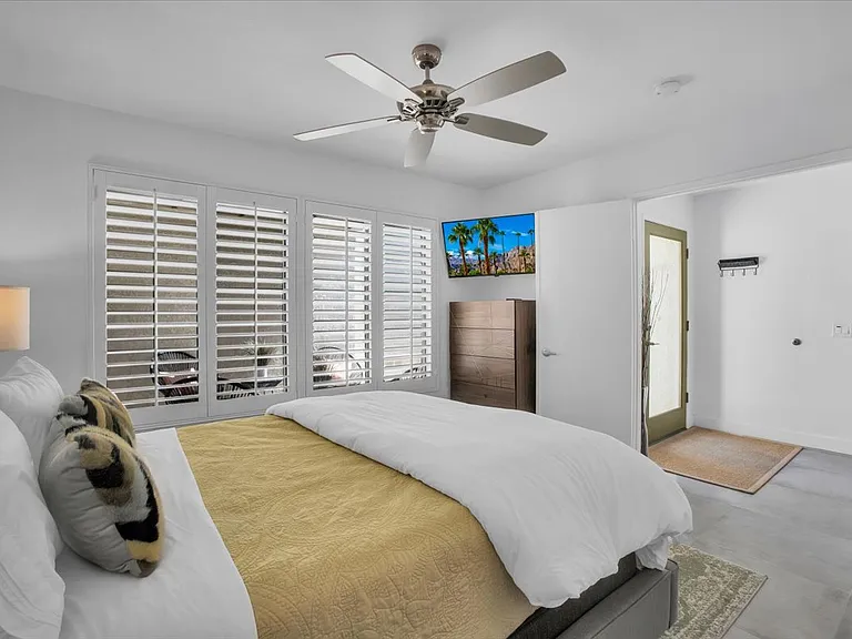 77652 Avenida Madrugada — Photo 22