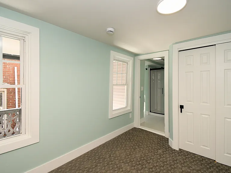 20 S Hanover St #2B — Photo 5