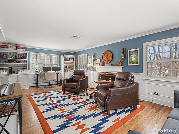 4th image of 349 Mountain Road