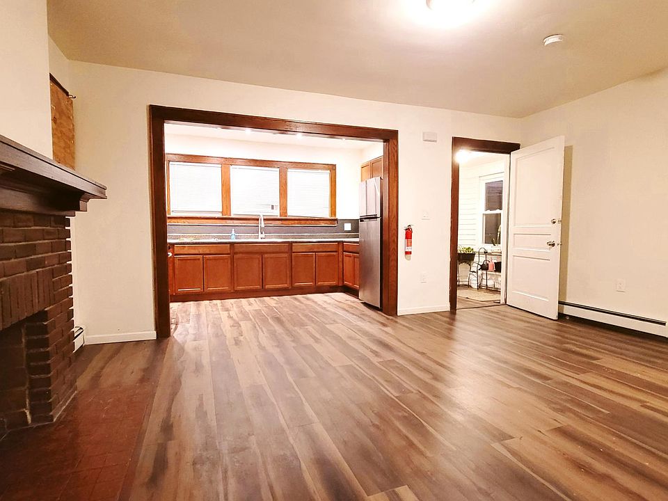 1st image of 20 Cornell St #1