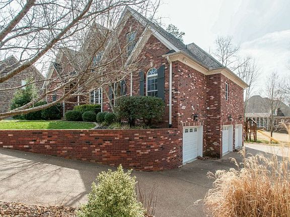 5th image of 7161 Chessington Dr