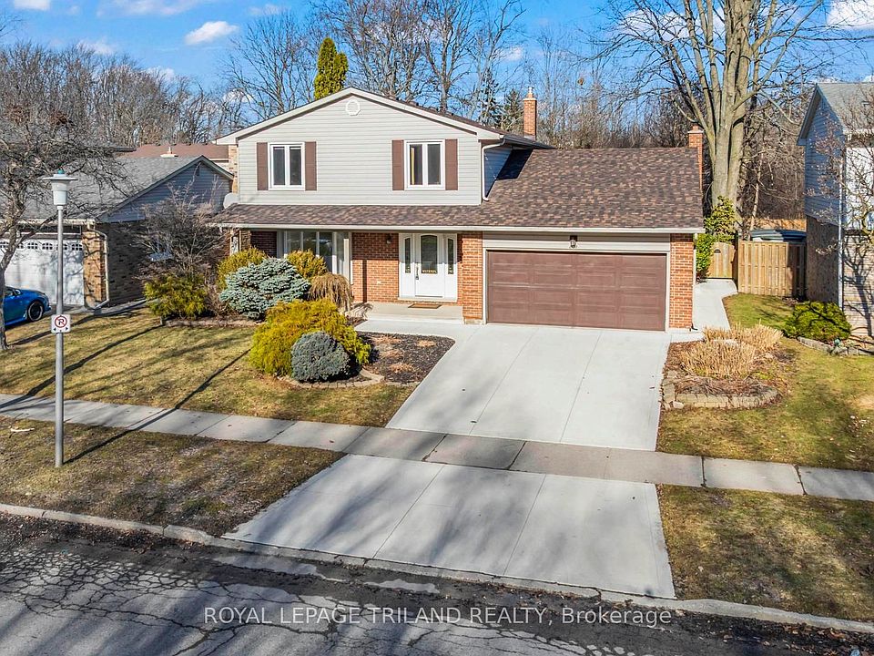 1st image of 808 Farnham Rd