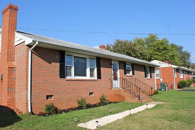 1st image of 1310 Northbury Ave