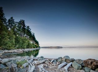 1115 San Juan Dr, Camano Island, WA 98282