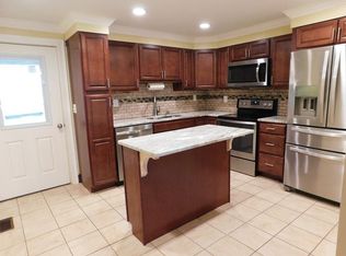 168 Pitman St, Fall River, MA 02723